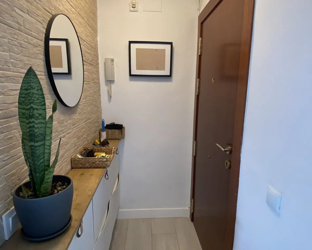 8da53cd8-272b-4c51-9217-aac9f183d0ef