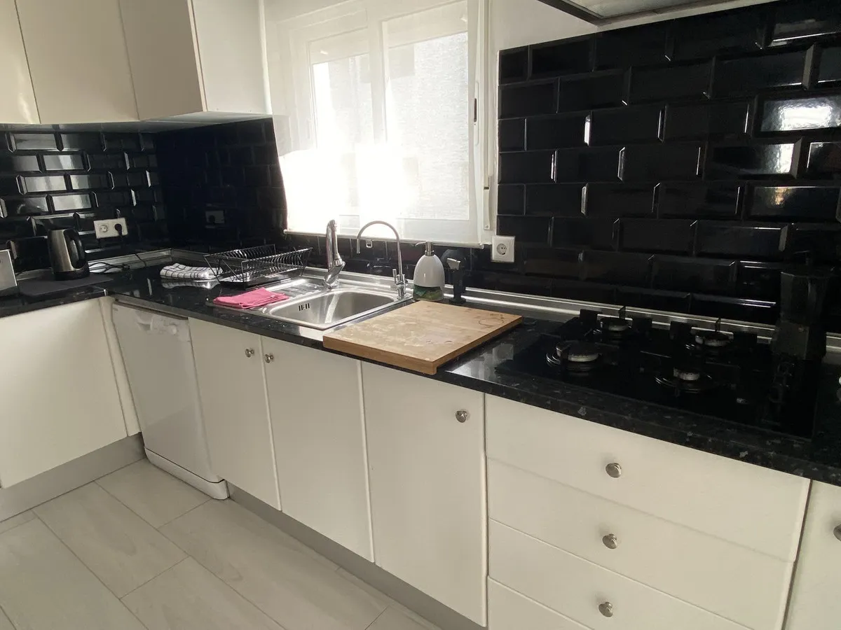 93d54e6c-3f43-47c8-90dc-b370abd30928