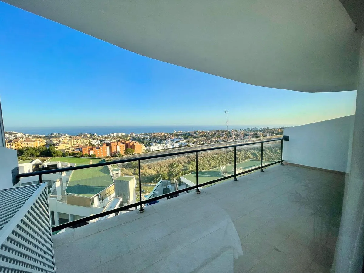 69f1300b-c5f0-43f9-84e0-1c3873d0d06d