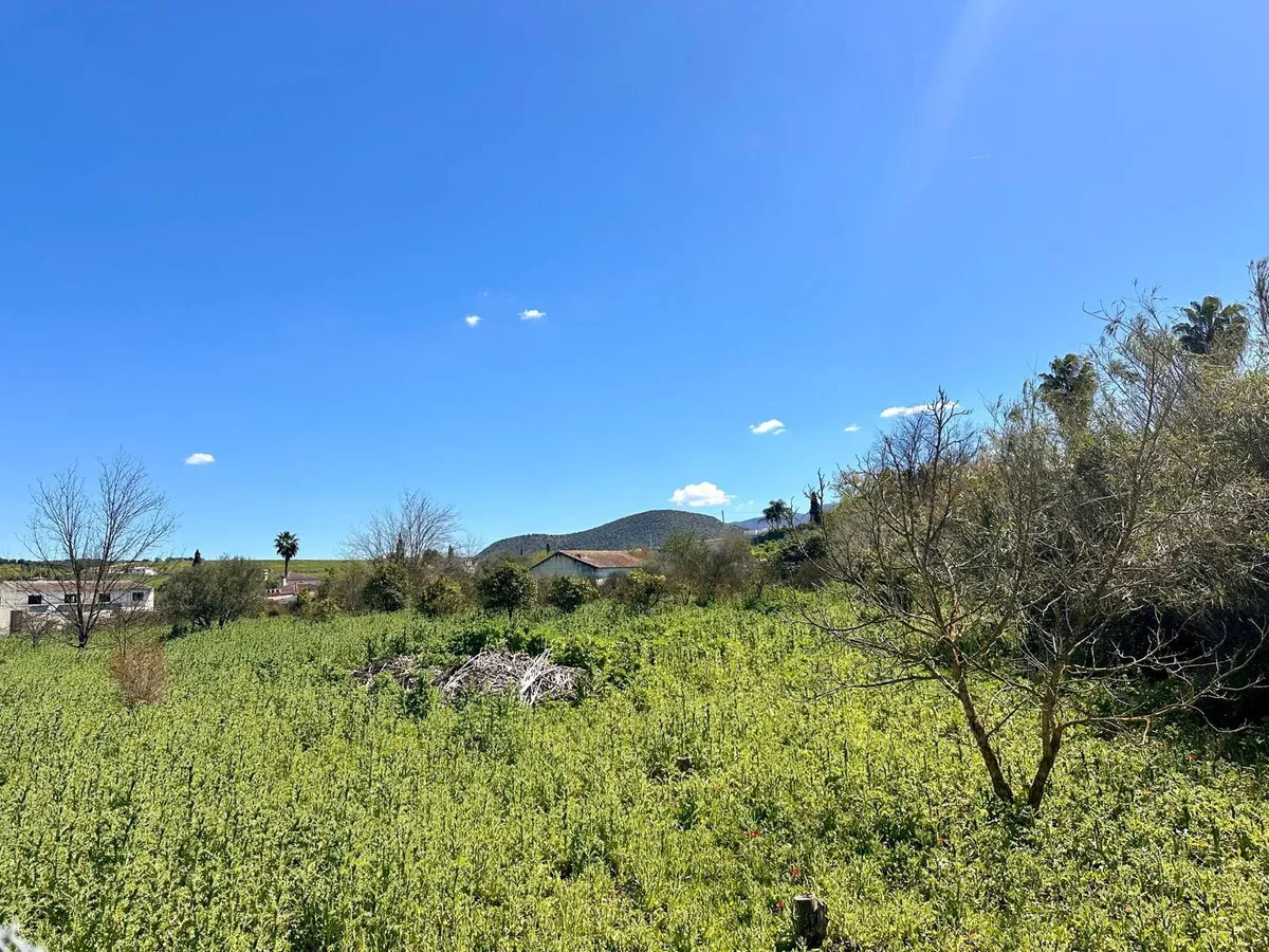 80b3111f-c1b4-4dea-bde6-8474ad7ee4d9