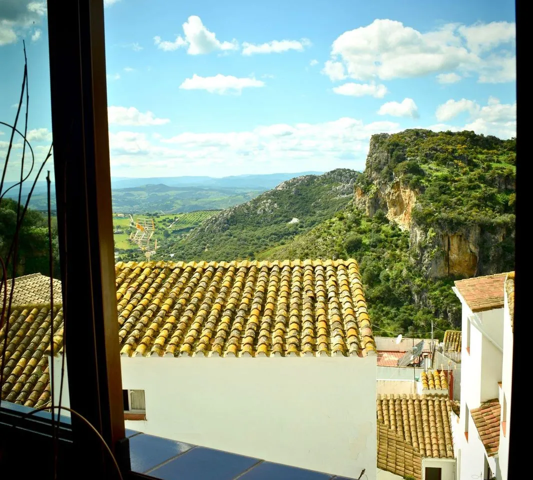 02e26a6b-5af7-48ae-a1d8-60cf9b52b5a4