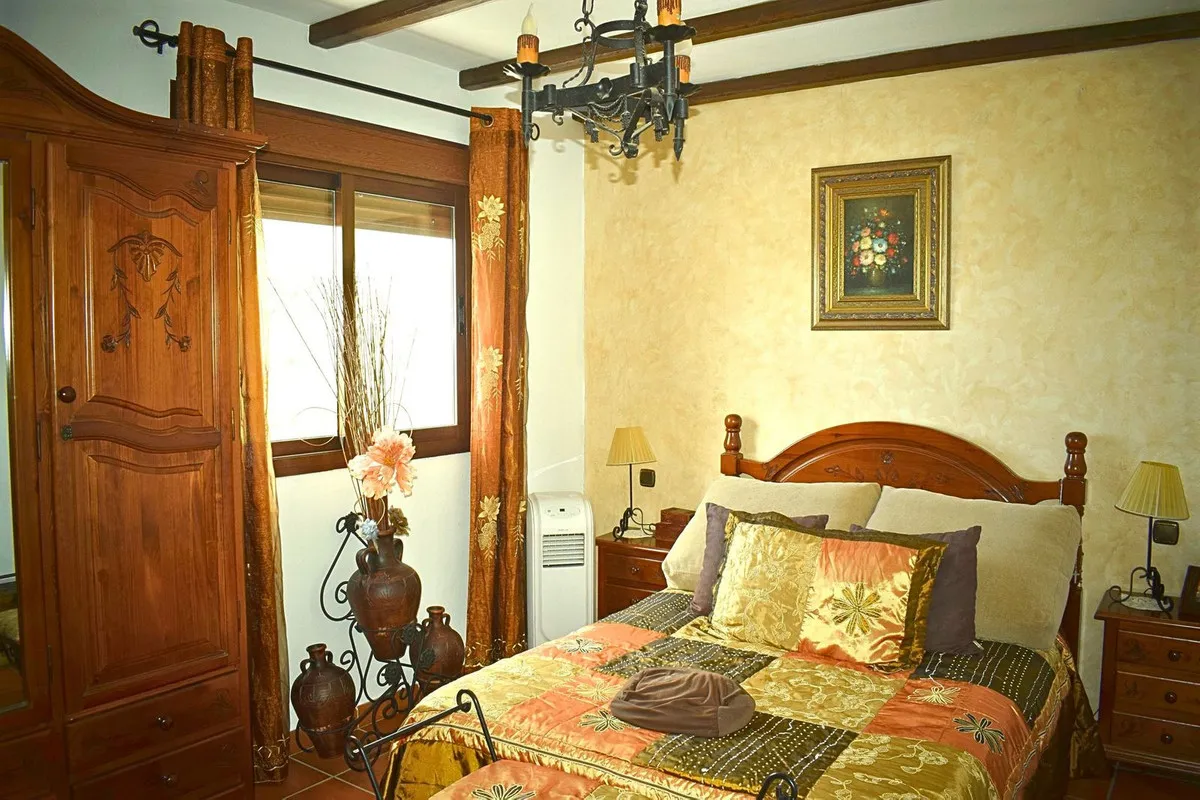 078d5cb4-142a-4bf8-aa05-44d8a0748125