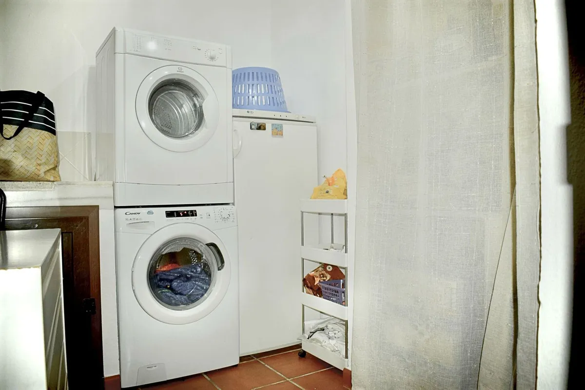 35741cb6-b0ea-47ab-90e9-360a379dfaab