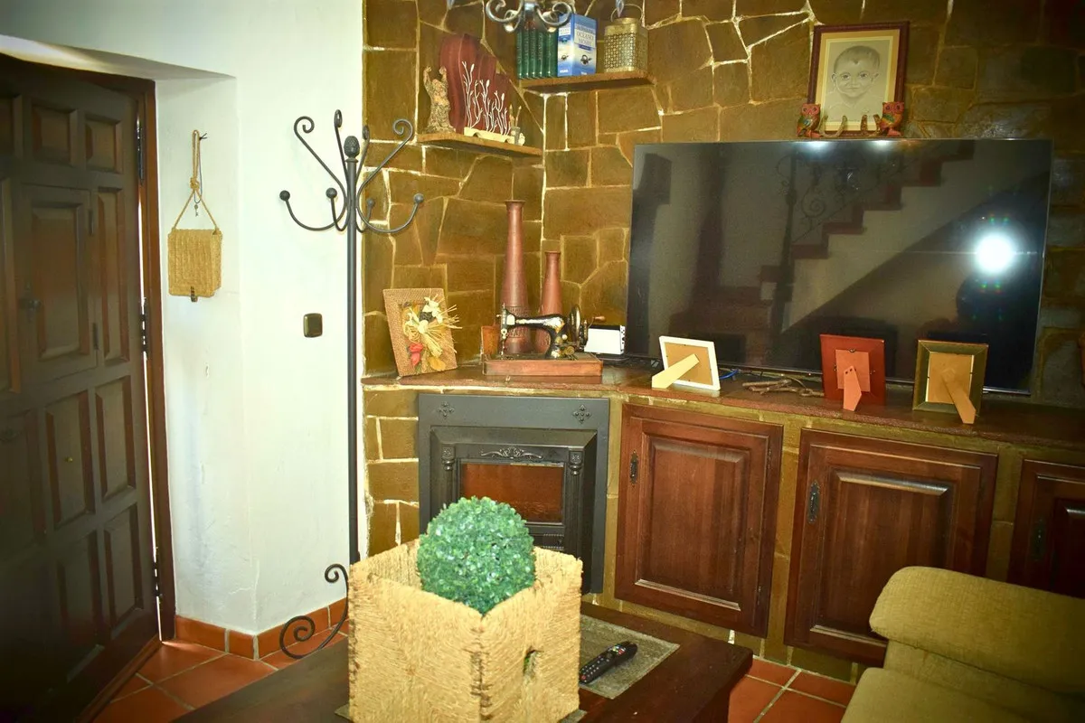 c11f47f5-99c8-4b7a-b83e-d8f9d5f9e62e