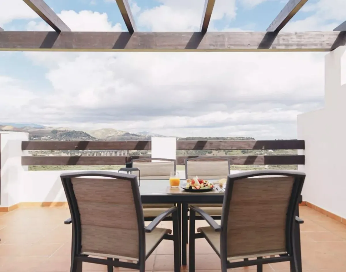 0f552793-9971-4508-af0a-be3b8b690e91