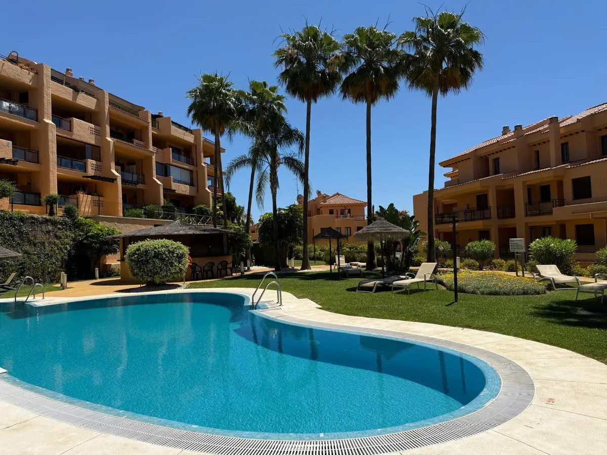 27348f63-aea6-4cb1-a3bb-cc8bb97b31cc