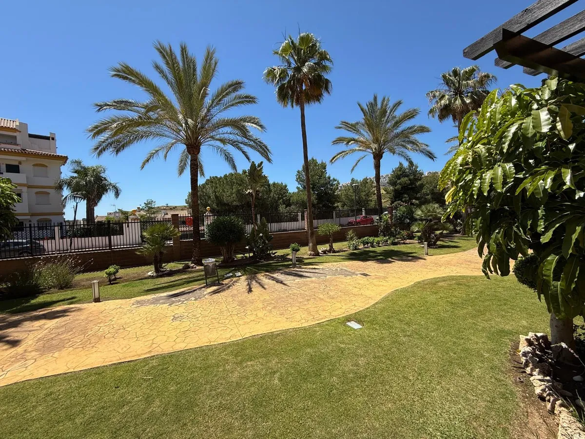 94d76d26-a11a-475e-b02a-f44449d2ef7b