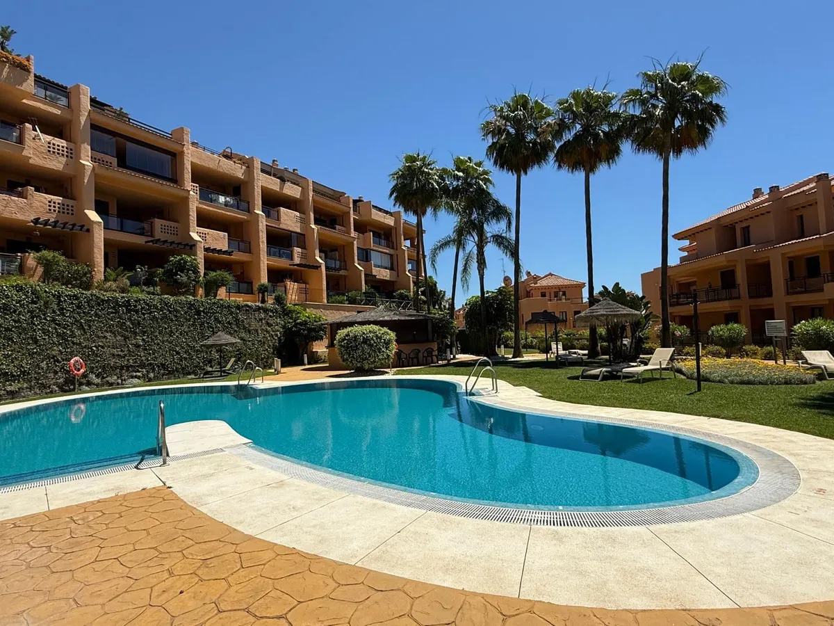 a1fa9660-66a8-4b66-b0df-e71fcb7ddb59