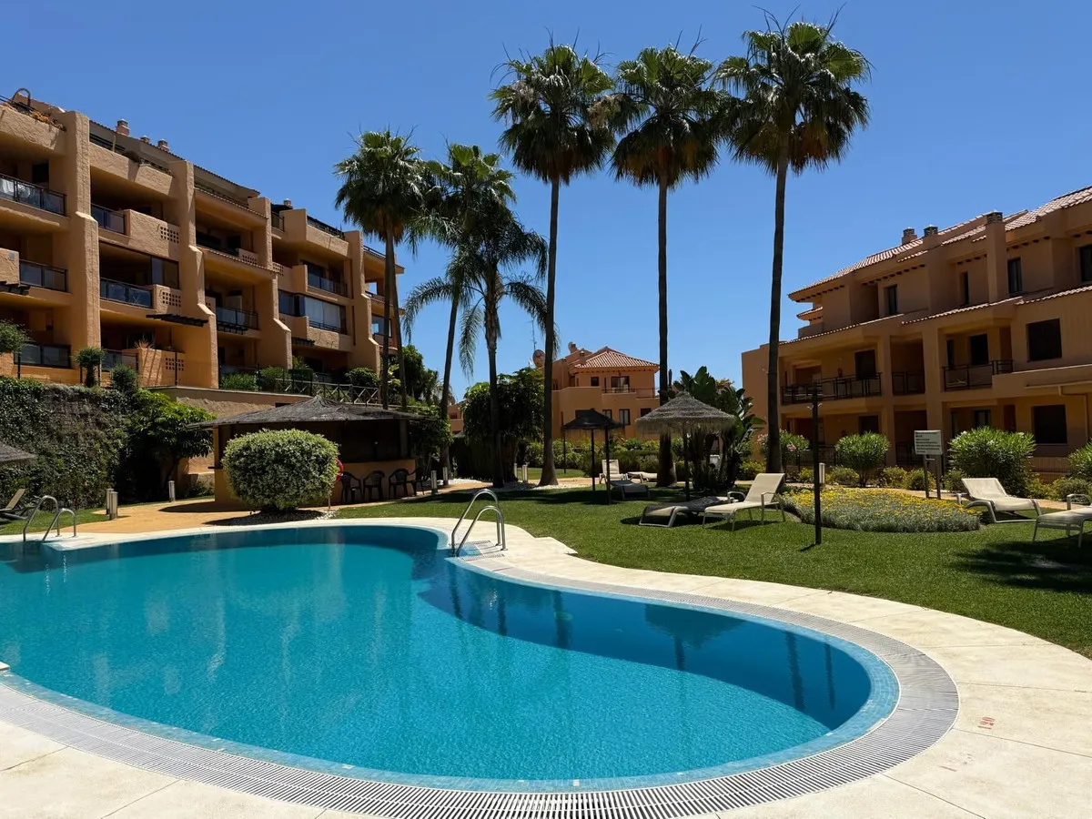 e532248d-a3de-44ba-b23f-24152e7bca7e