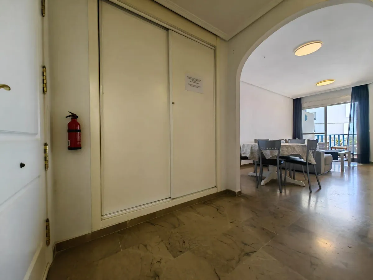 305a4686-d7eb-4c75-9395-d5d5e4c231e5