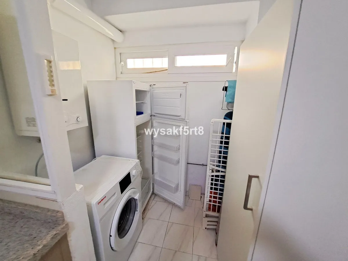 58e1a6b7-00cd-49cc-b521-98f9fbc2a3d6