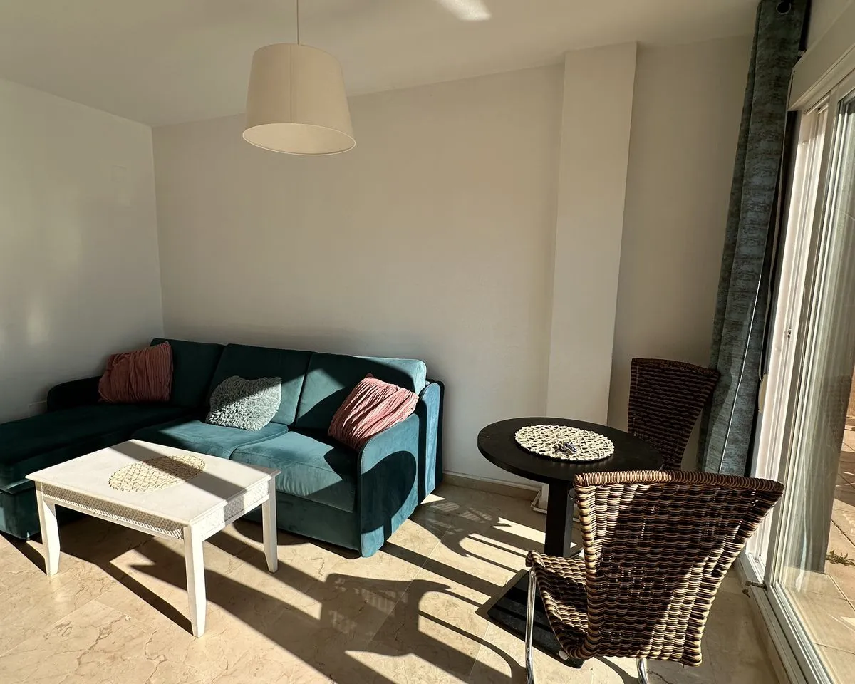 6ec555b3-7dfe-400f-ad4a-f7a8d4ebbdb4