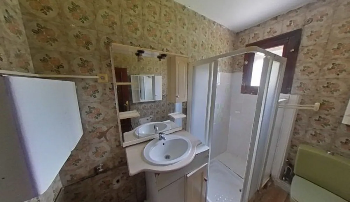 3e9a248f-399c-41f6-bbd4-49ff1d46544a