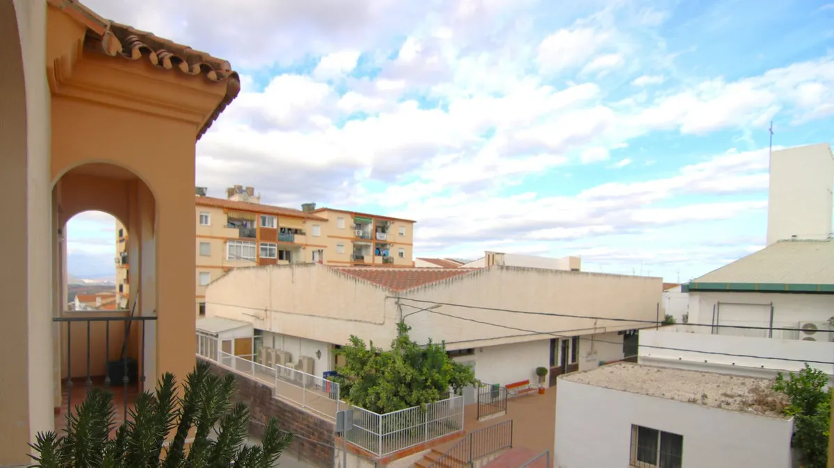 12581efb-9e41-4146-b843-d040892a869f