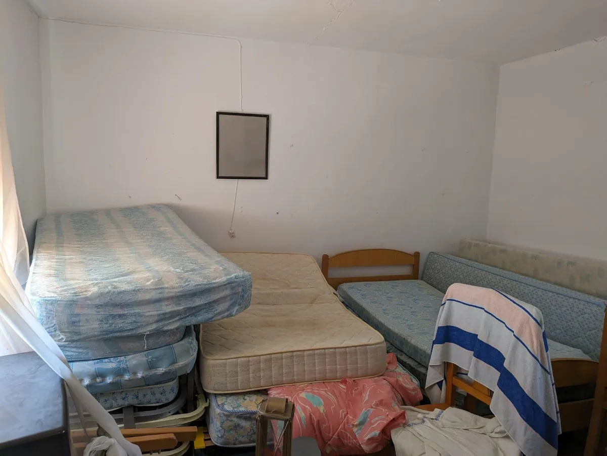 044c48ef-956d-407d-99c8-58449a80929b