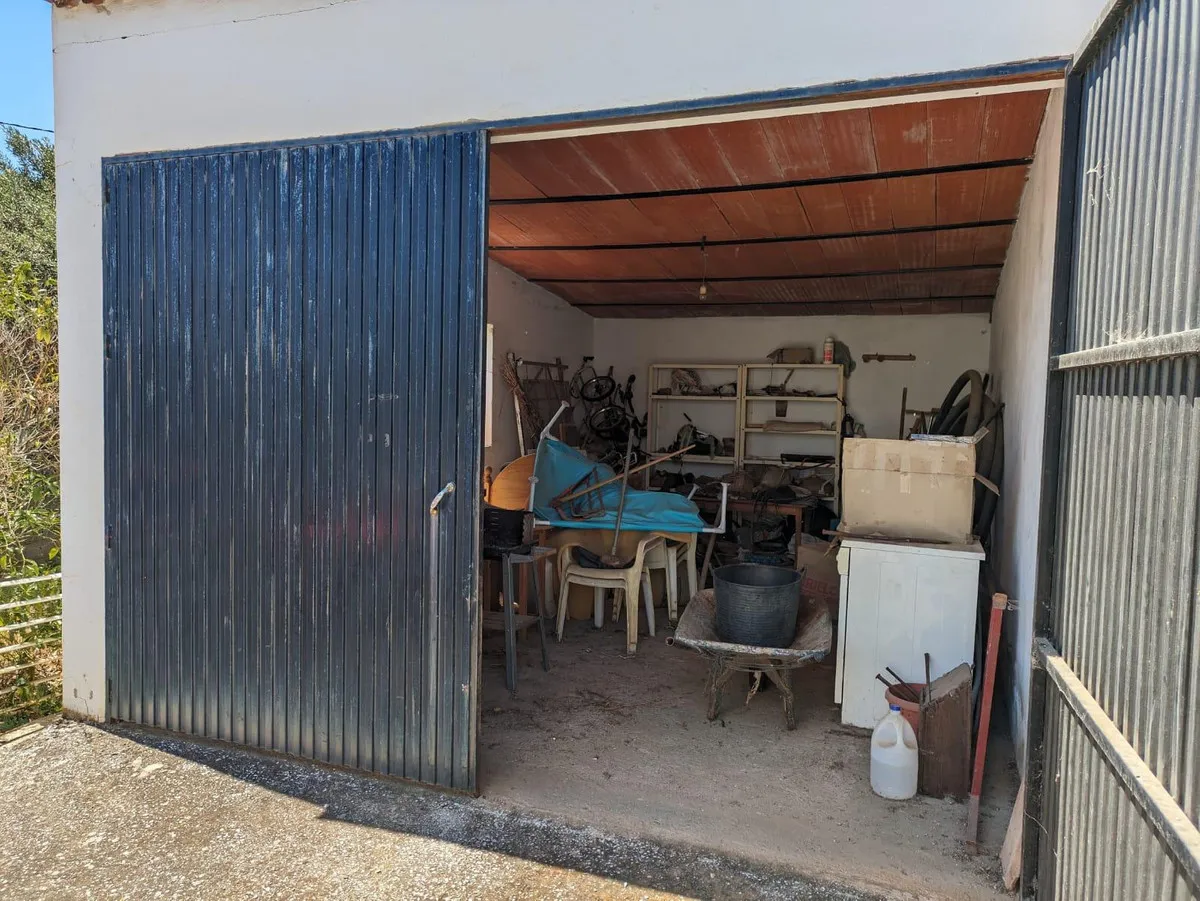 a991f9fd-a3f6-4fd9-a81e-4671a1dcd34e