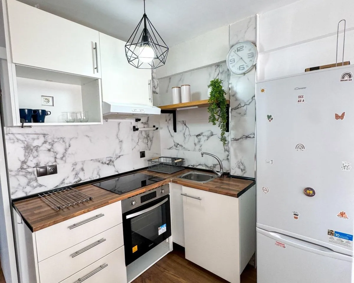 59c31773-55c3-451f-bab1-02a5825ddb1d