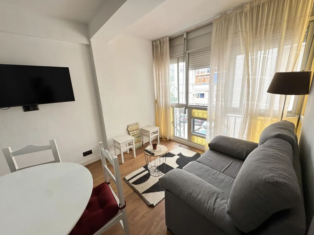 8f69cf61-8dd2-49a9-bc3d-f36958c36285