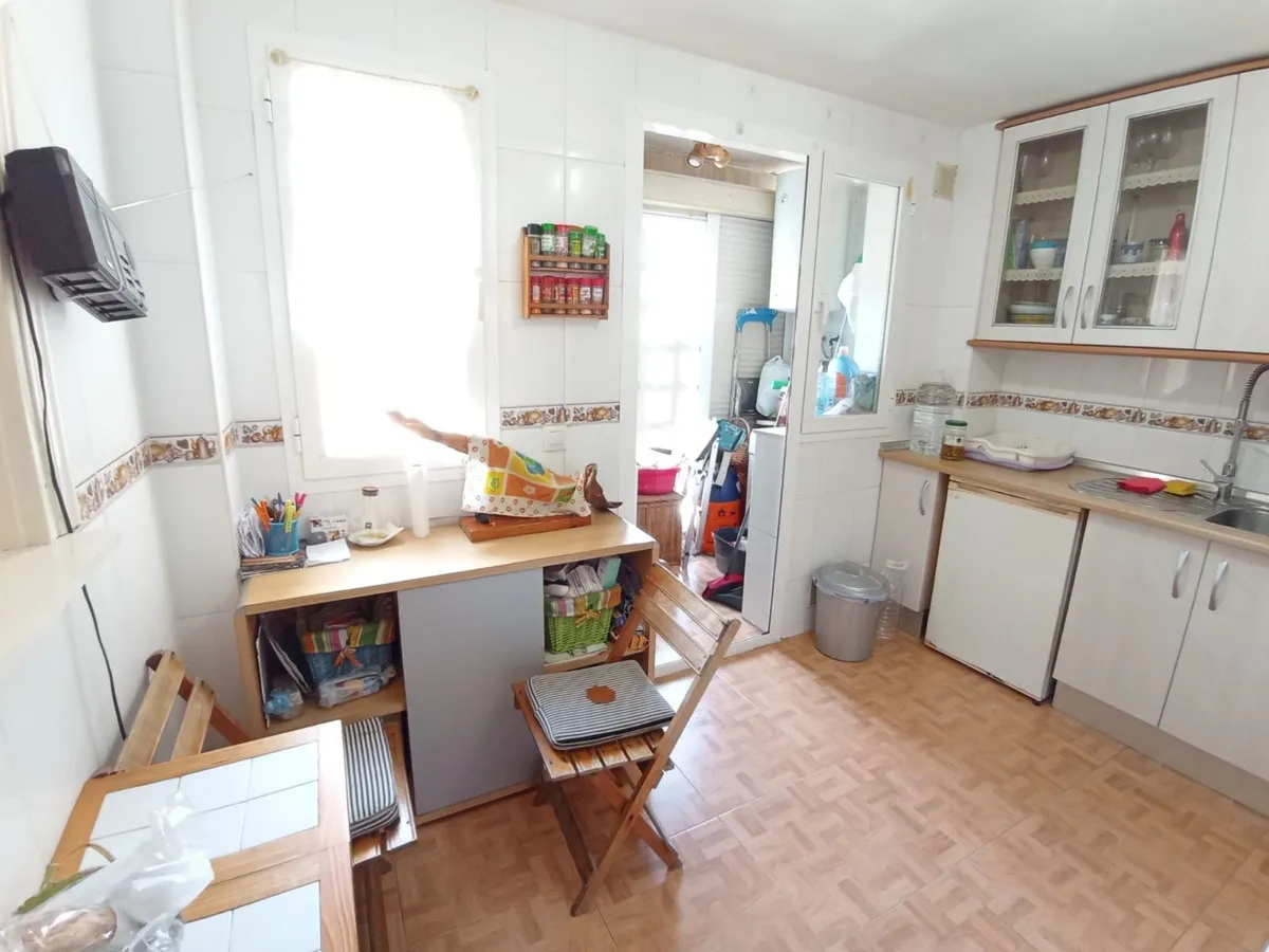 0c9e988a-af25-48bc-b6d4-6075ece9dd91