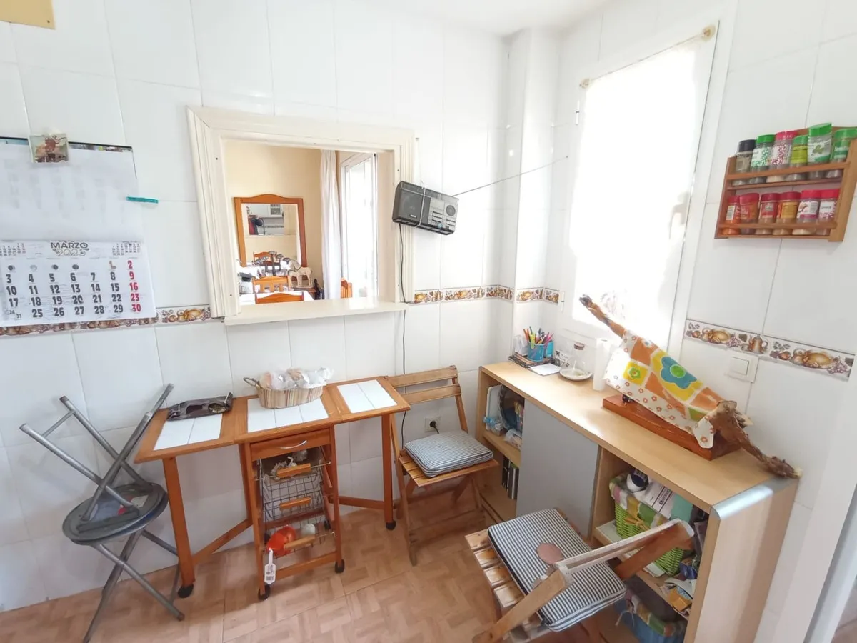 90fc7bc3-614f-466b-bf82-26877d44a141