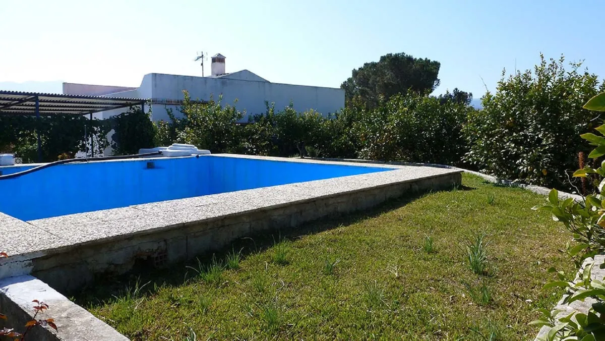 64f0d940-cca1-446f-8392-625b6ac47308