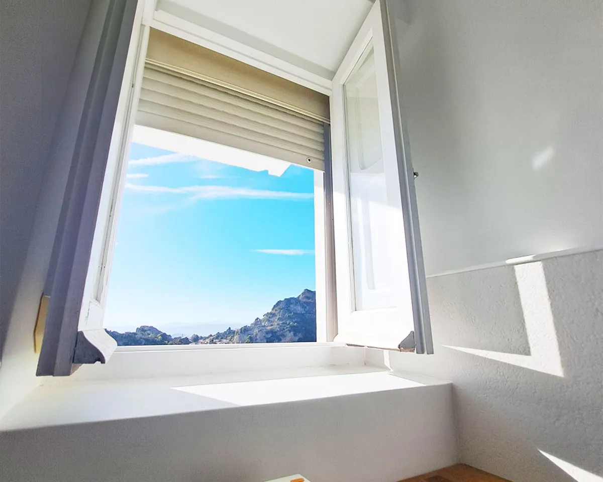 66ae043f-9f13-45e4-b694-fe0ed8c7daf7