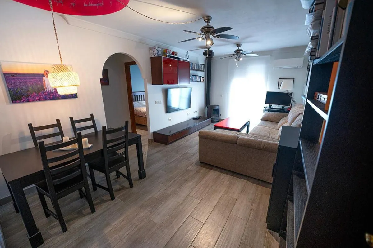 143e769b-353a-4e64-a828-cd09a0808758