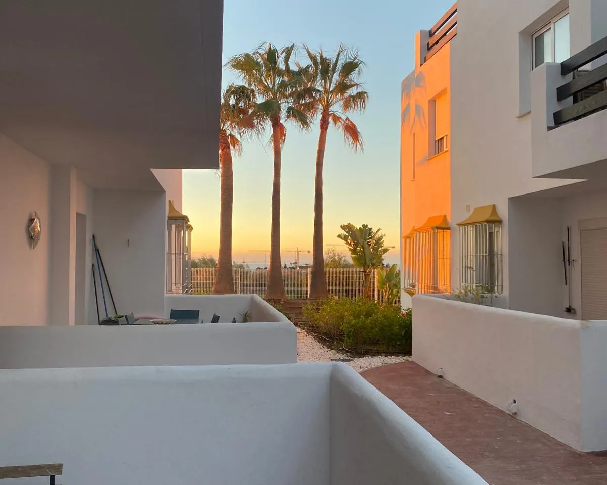 ae812b86-8923-4aad-bd12-6fa42523298c