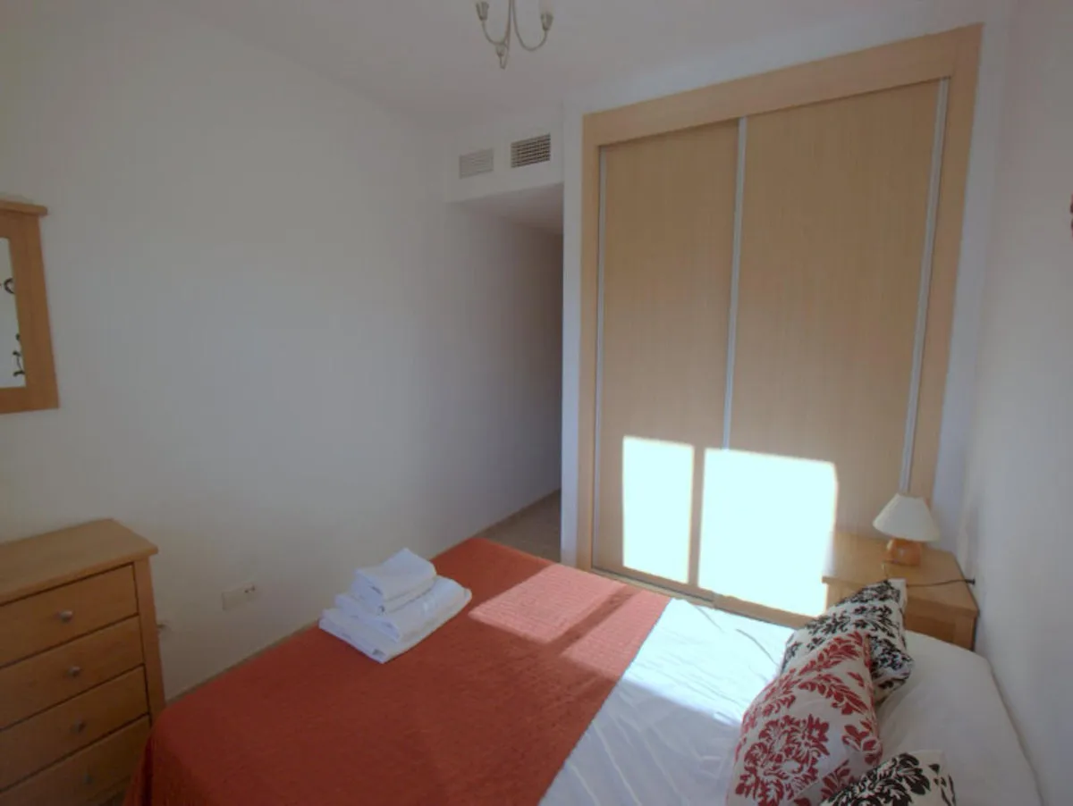 4cacb00c-09f1-4ba4-ba7d-ce5973dcc730