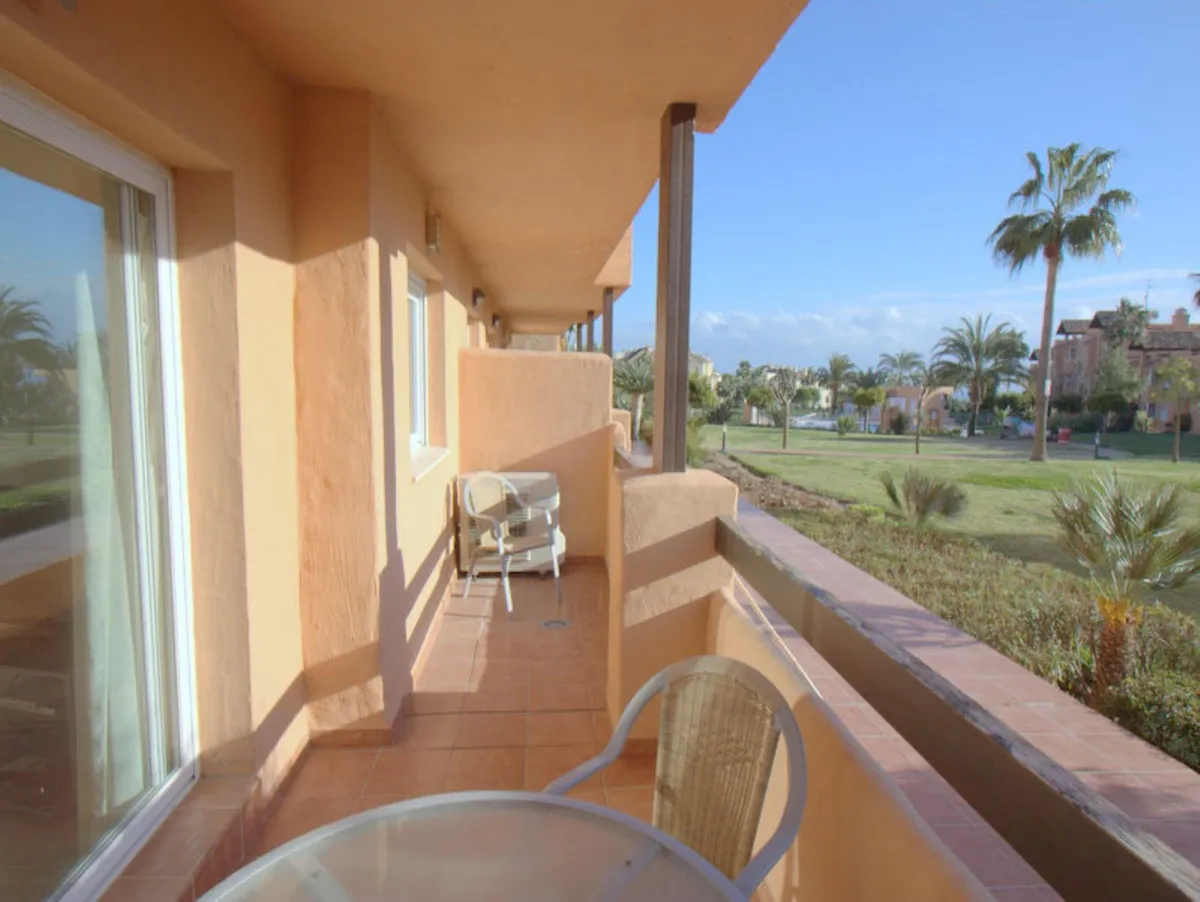 d4a4d1f3-76a2-492f-9afa-2df0d6115e33