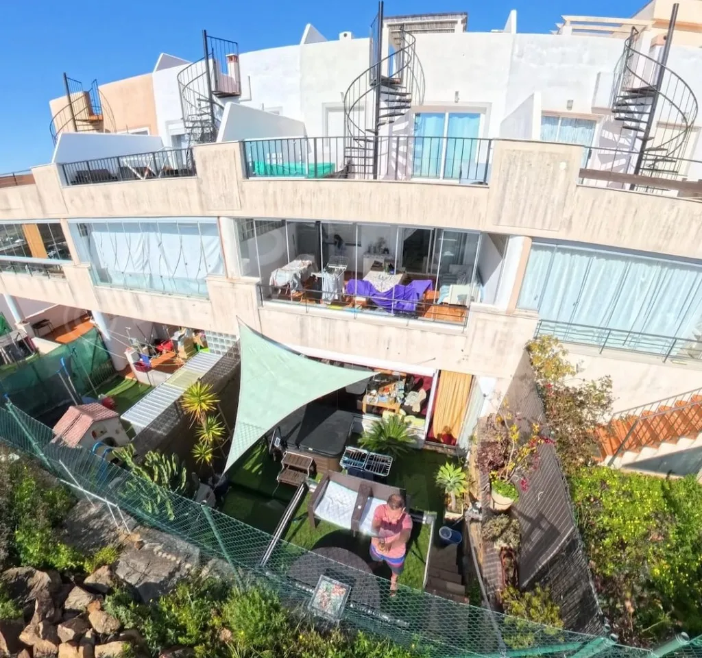 ab02b5a4-f72a-4b02-8cfe-b67c5f77cad8