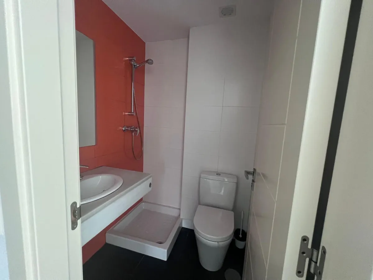 b669e697-3378-46a7-a702-d2e4190604b6