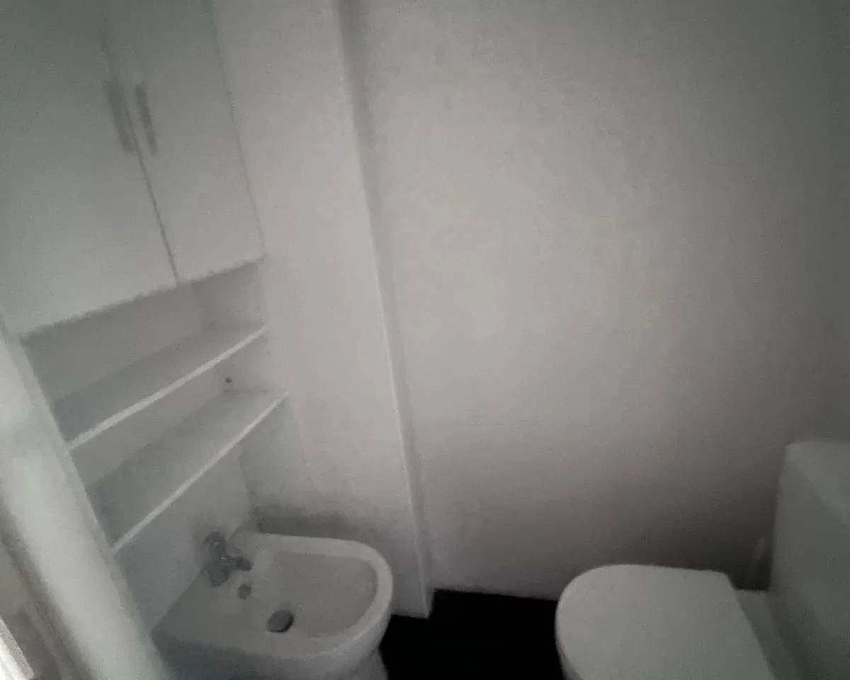 fec0d7ec-0bc6-40d3-aab1-92c8fa1d9d3e