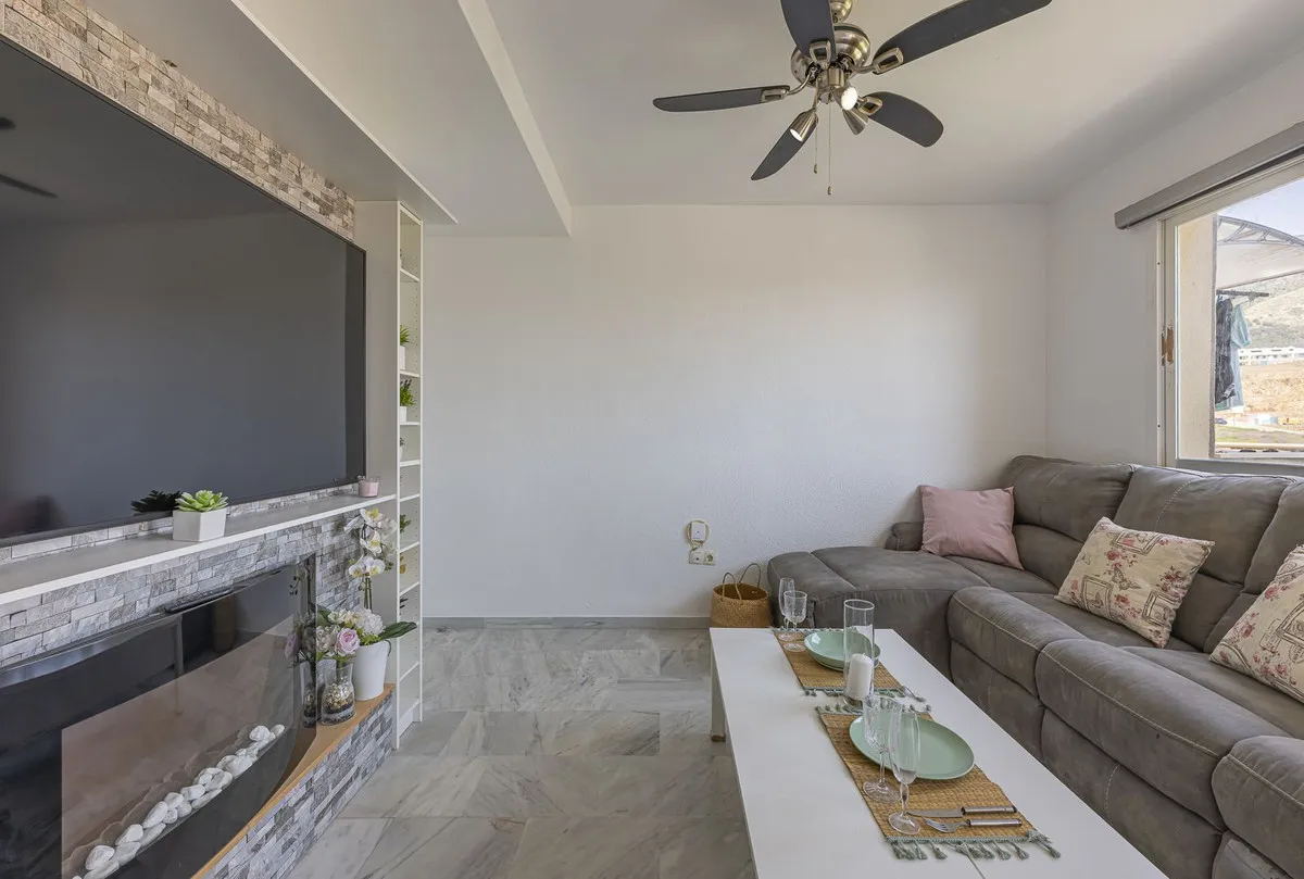 cc92886f-7a28-4979-8861-d60198c84288