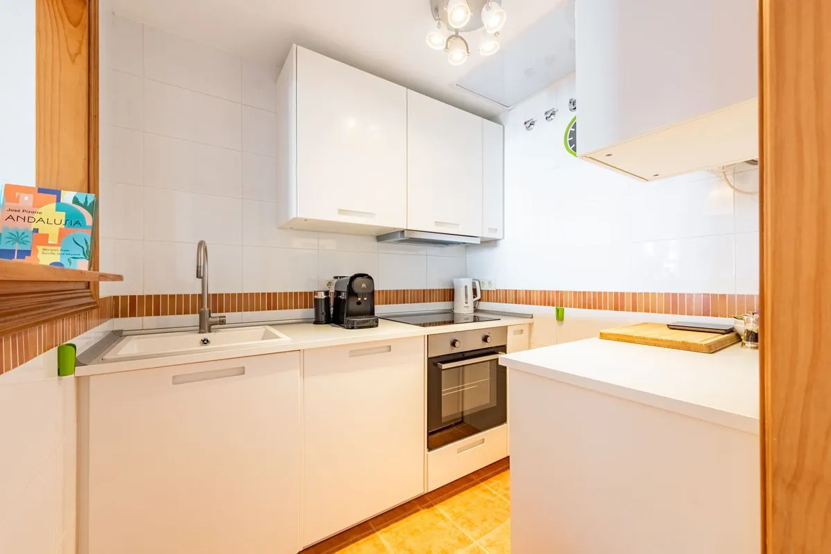 8d86be68-77a9-42f3-9e28-771983c9d83d