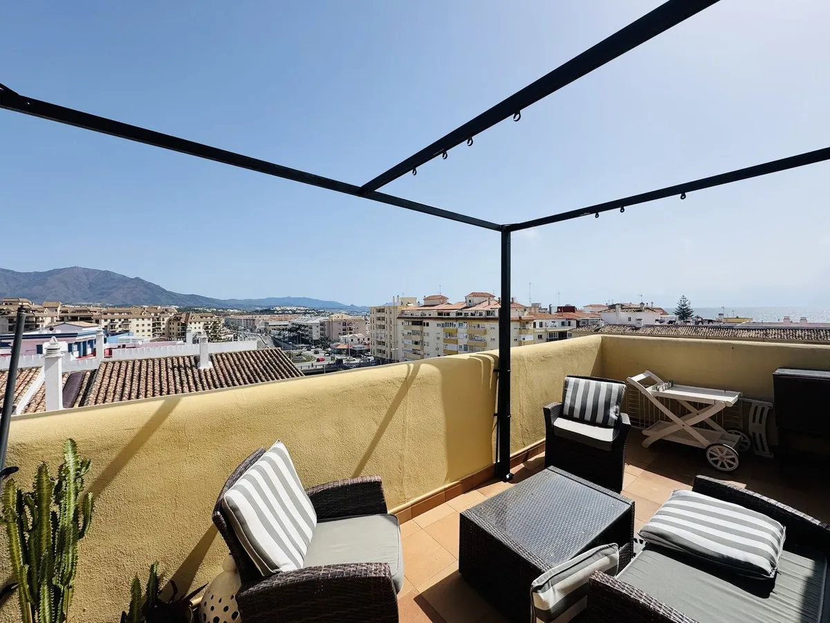 df8d5250-498a-4373-bc54-45f8e48469fa