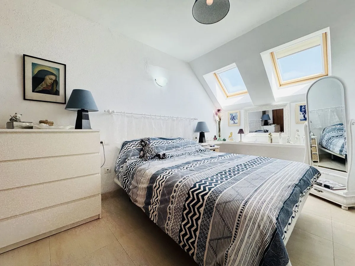 e05b4841-f8f8-48e4-ba7b-3478f5ef0644