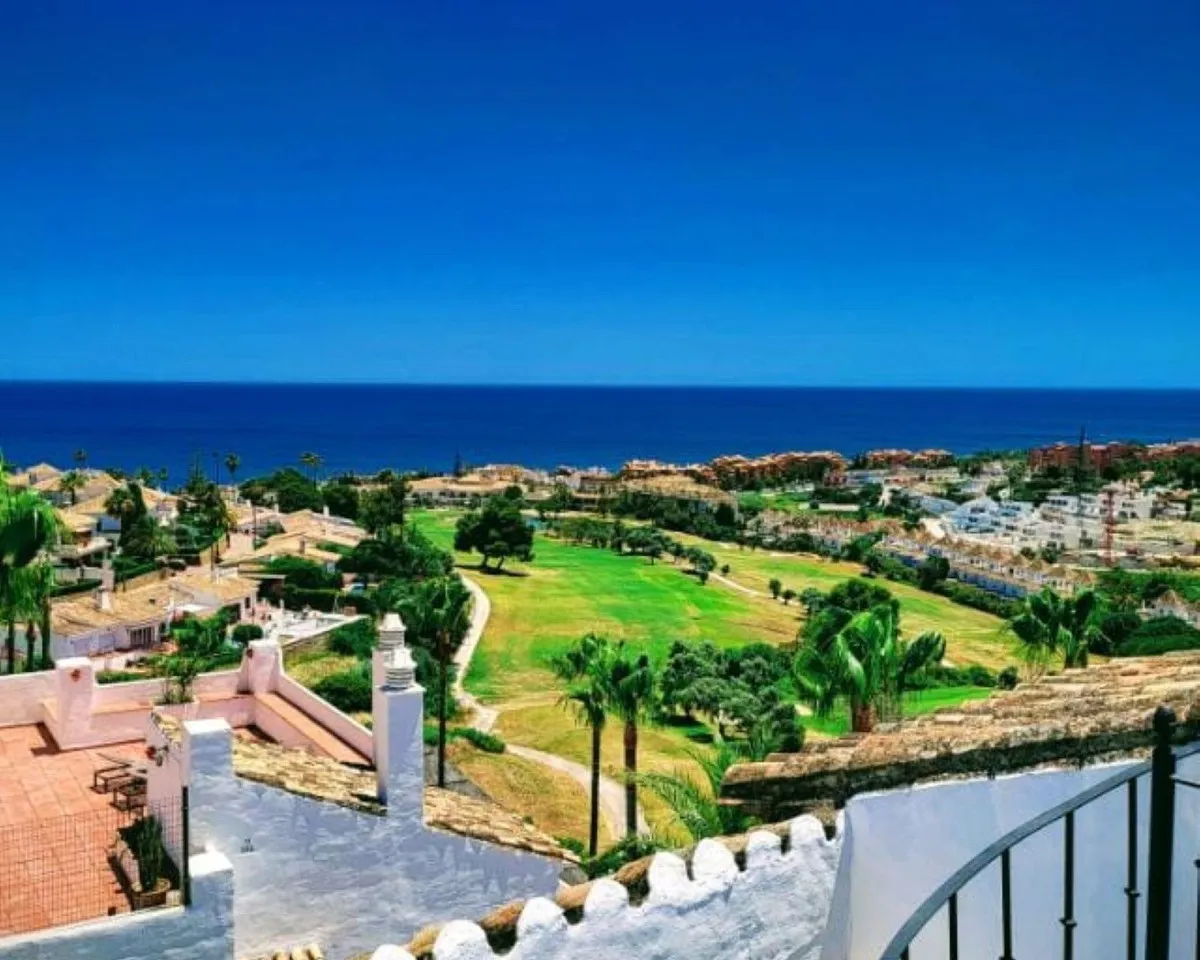 8aaf4b3c-0006-4069-ab50-787e3da0d454