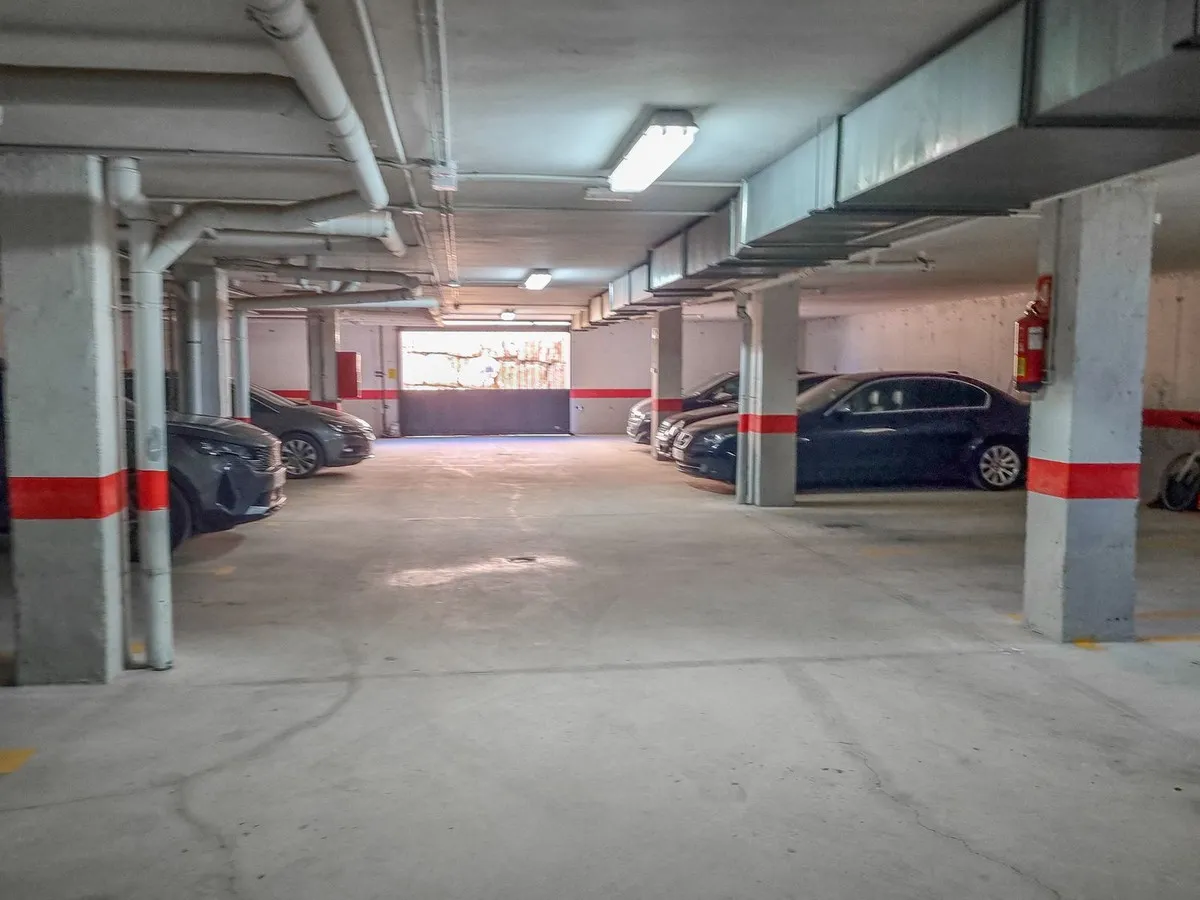 0b975137-f9d2-40da-91bf-ae148be83ce3