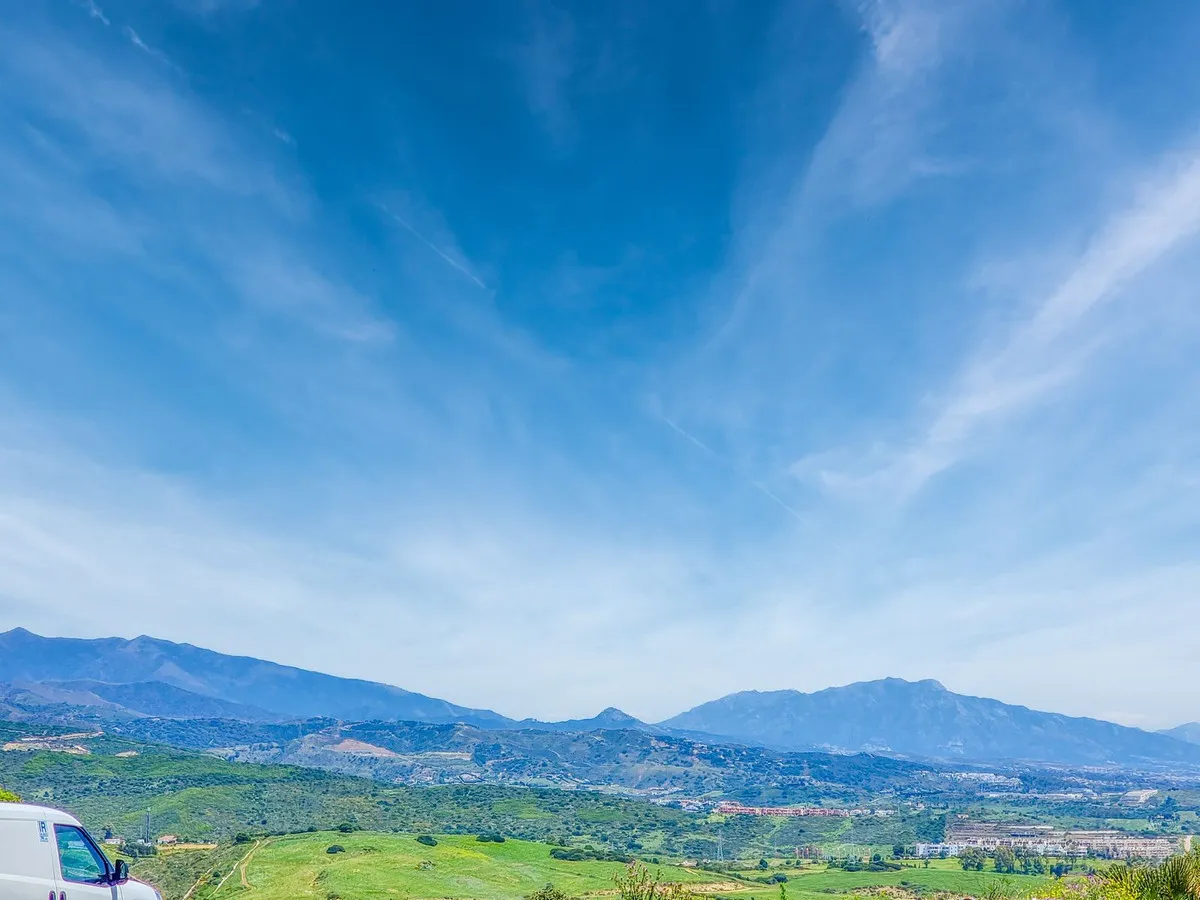 1ecb3ab3-2999-418d-b794-2c0427a31ae4