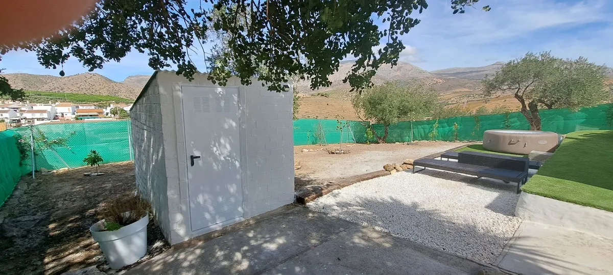 0805a371-c556-4b4c-81a9-cc78833921d5