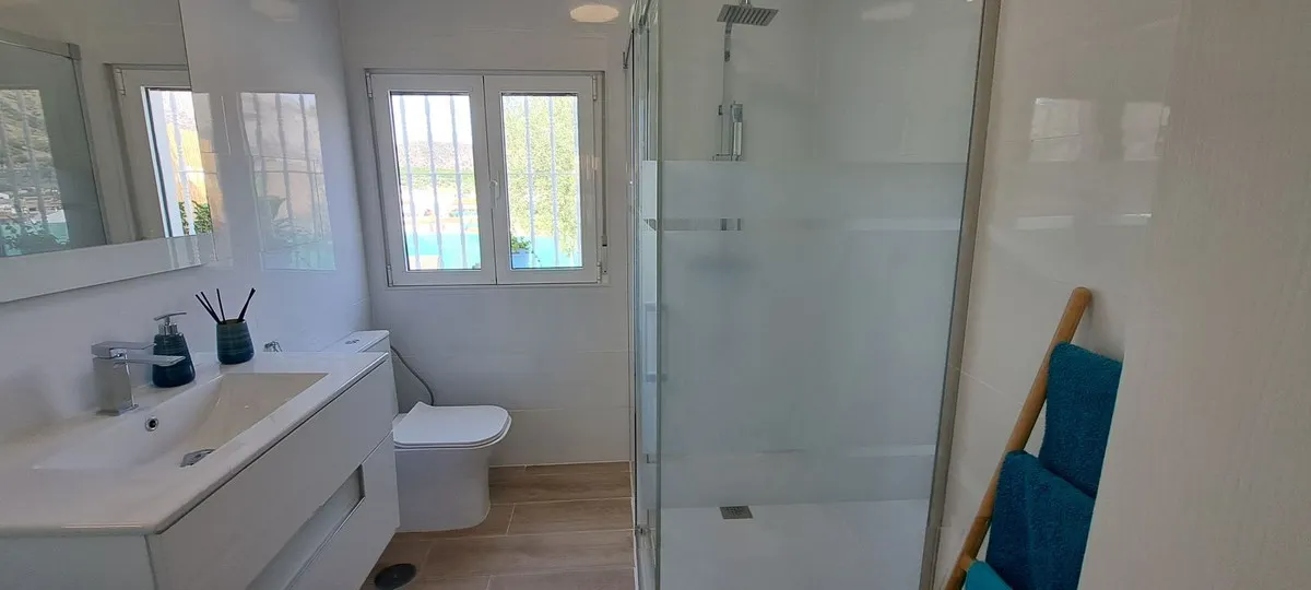 36aa259e-396d-46e4-beb7-30ff5e2ba2d2