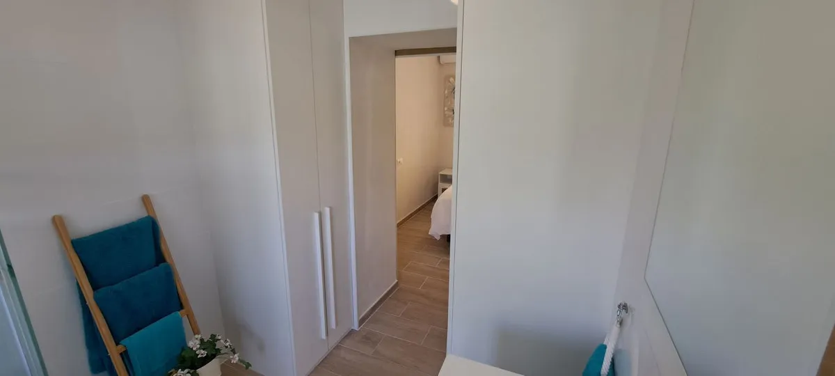 d2c8f885-5f30-4a82-b443-3d232ce20f9d