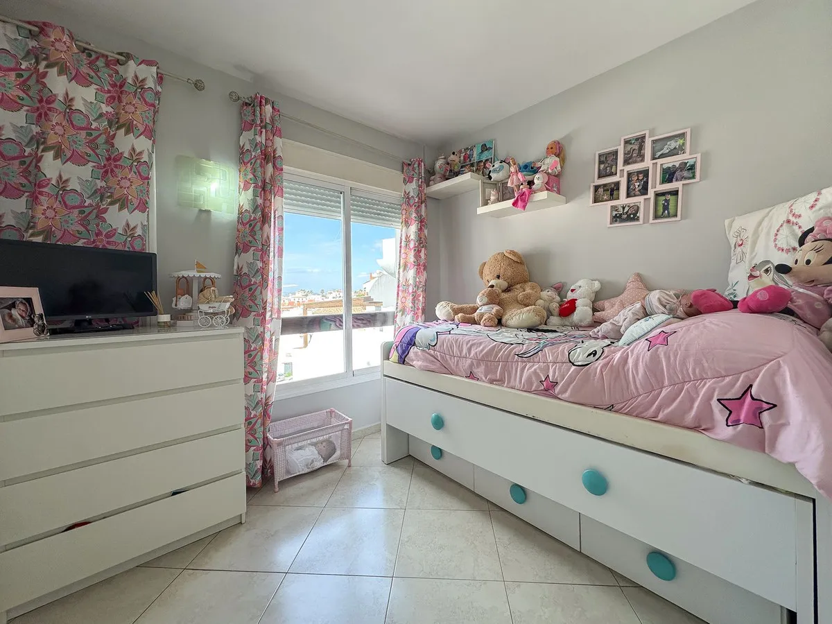 c5894a9d-2e42-46da-943b-5bb5b7a11e3a