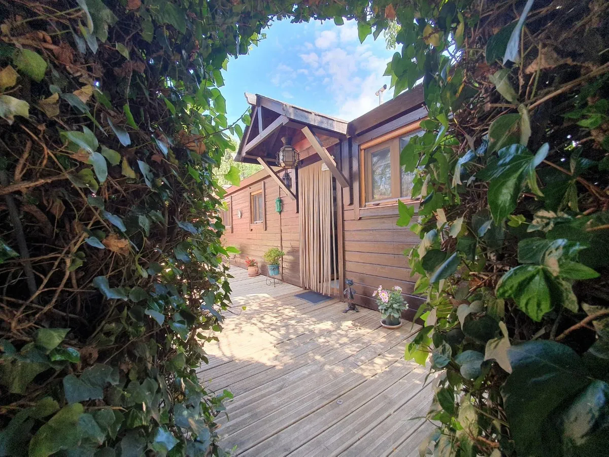 5cff4b6c-fcb7-4315-ad8b-e4761a03aae7