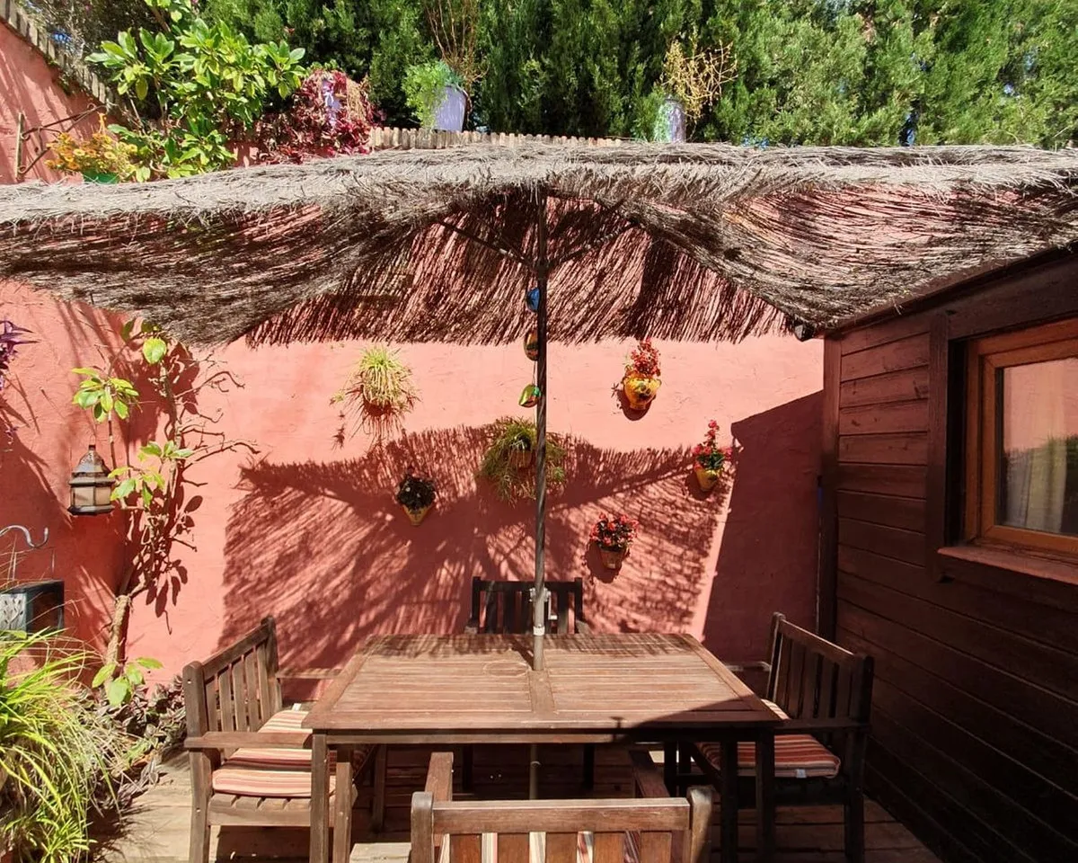 e4d80b2e-7ea1-4ee6-b89a-698b59d09532