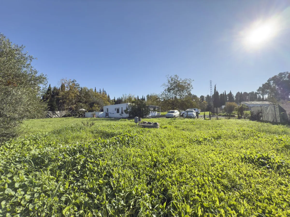 0948d66e-dcc4-4c77-958d-9f3fe82e6f48