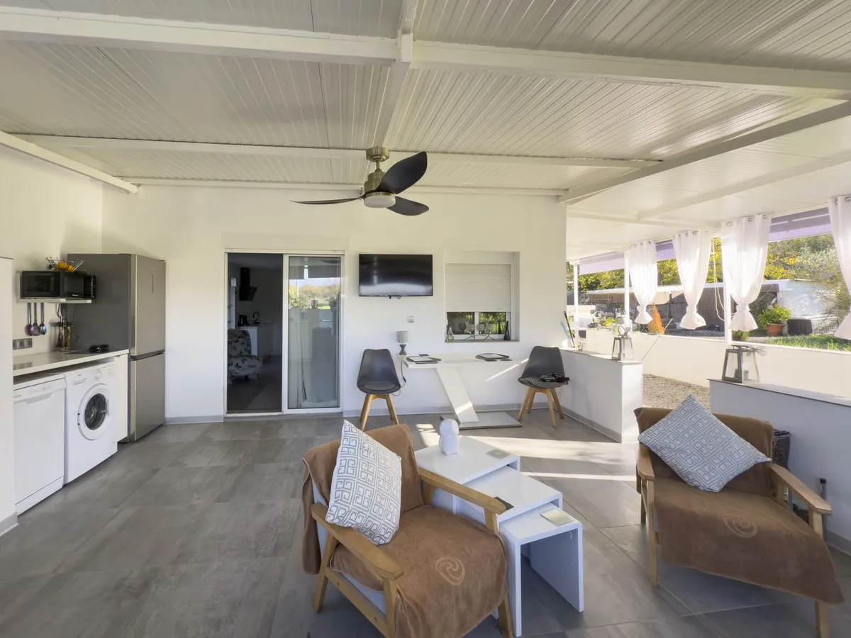 c48ee305-5aa4-4194-987b-049a4f5e121b