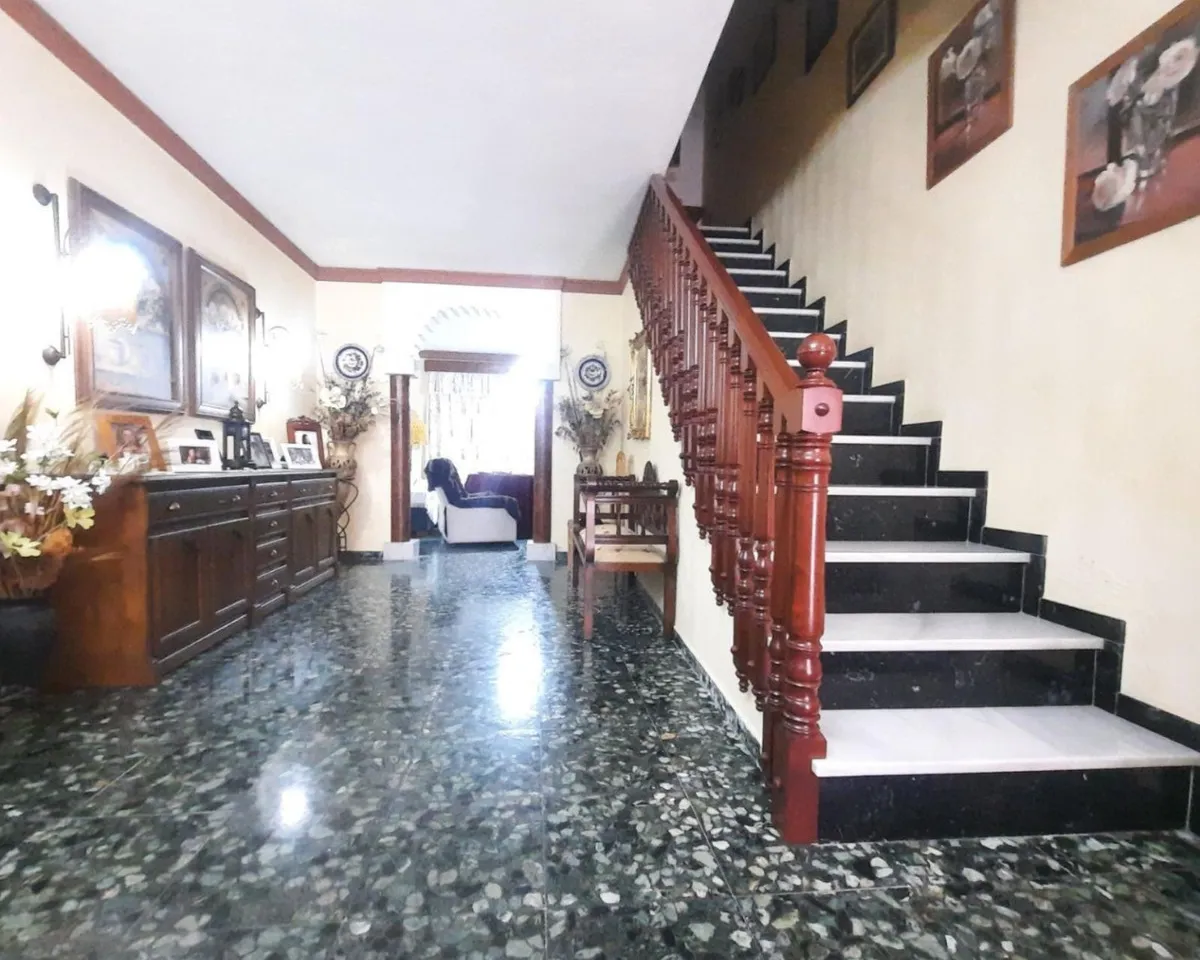 e9404617-aaf8-4360-8a91-19c37aff5d19