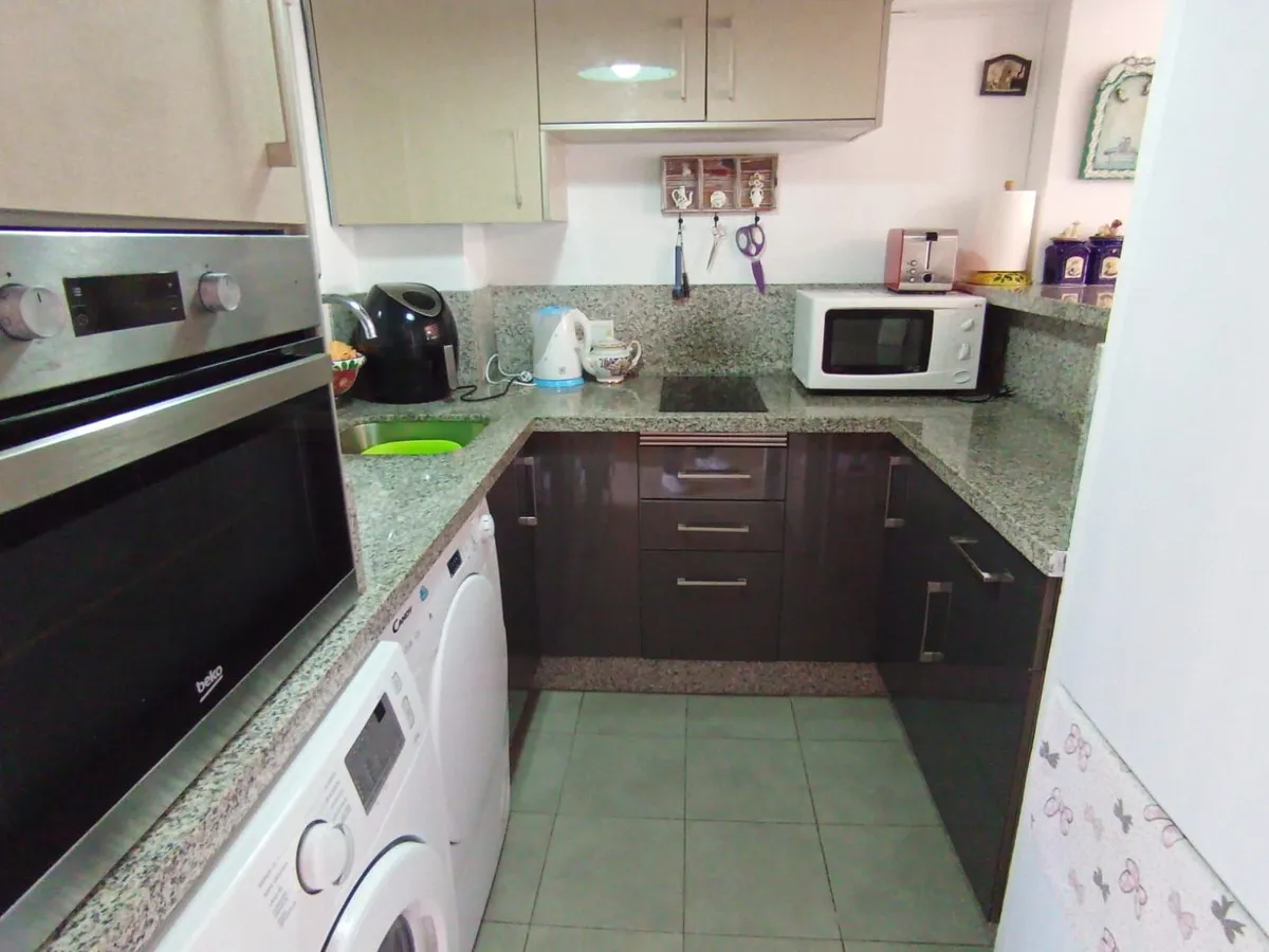 0400ae98-0ad4-4cd0-a093-c3ae6f4118c2